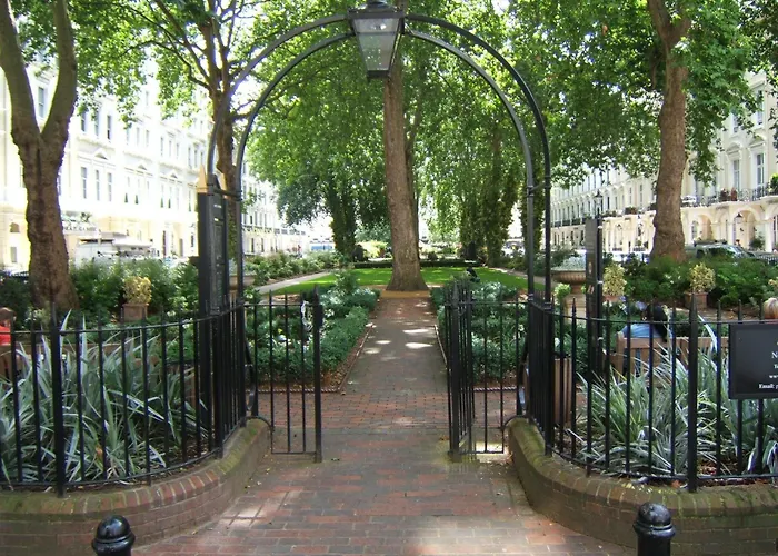 Dolphin Inn - The LodgeHotel Londres